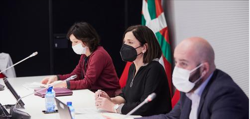 El Gobierno Vasco coordina y lidera la atención humanitaria a las personas y familias que huyen de la invasión de Ucrania en Euskadi